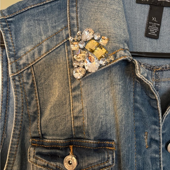 INC International Concepts bedazzled trendy Blue Denim Vest- size XL - Picture 3 of 8